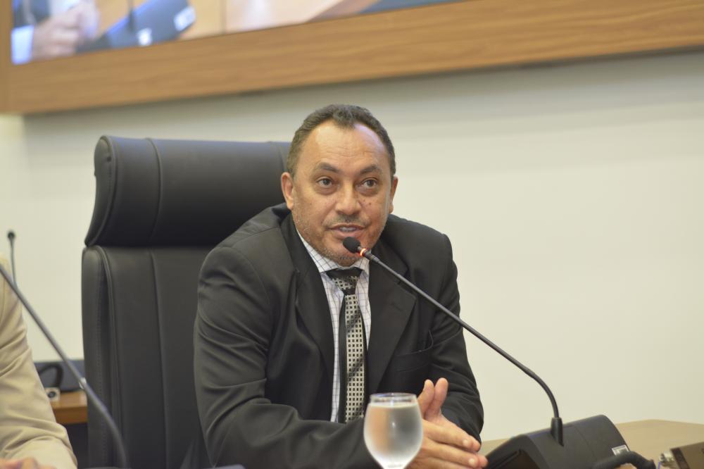 Marilon apresenta pedidos de obras e serviços para bairros da região sul