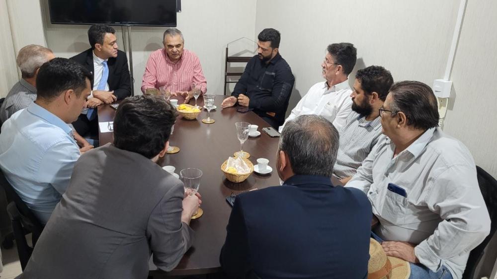 Faet debate demandas ambientais com Órgãos 