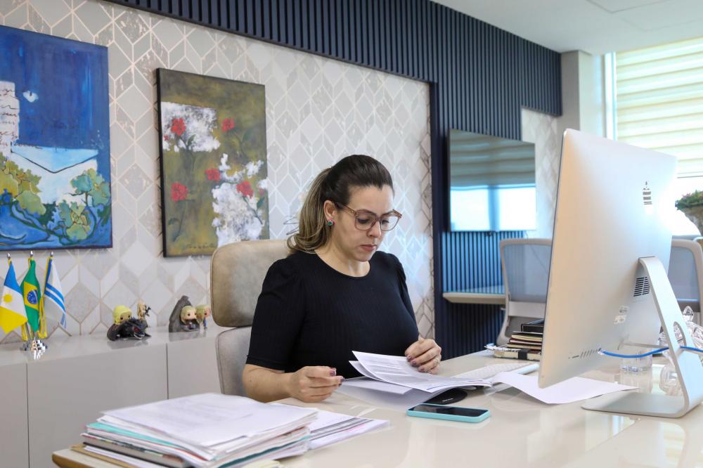 Cinthia promove mudanças no secretariado municipal