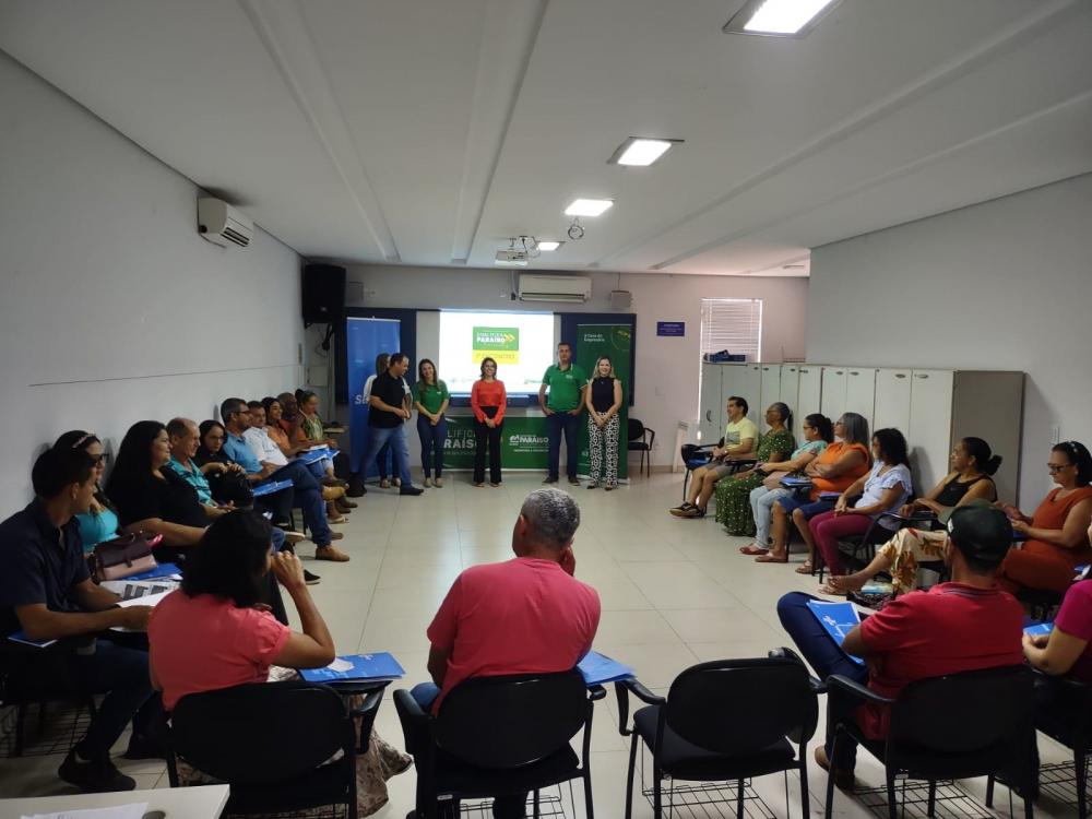 Feirantes de Paraíso do Tocantins participam de curso de qualificação
