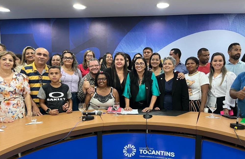 Secretaria da Mulher e Presidentes de Bairros de Palmas se reúnem para discutir políticas públicas voltadas para as mulheres do Município