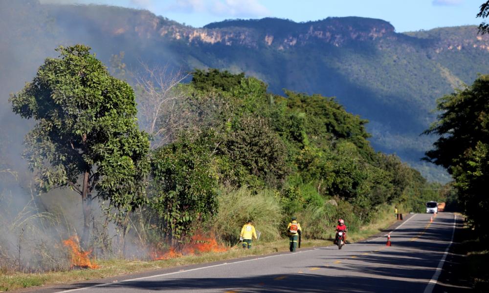 Queima prescrita é realizada na APA Serra do Lajeado