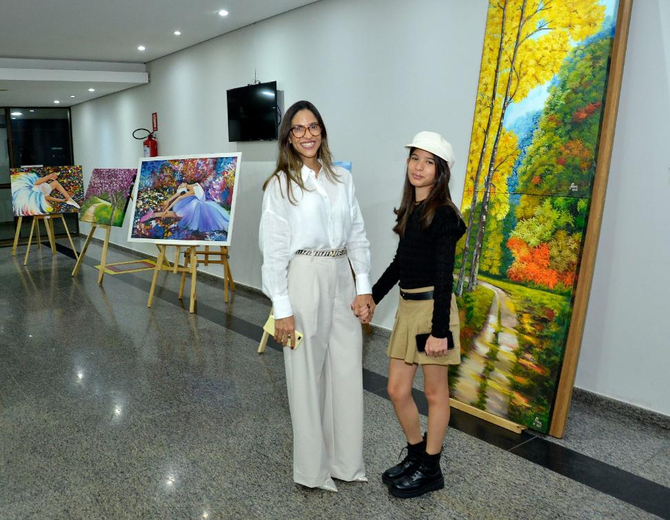 Exposição Mãe e Filha está aberta na Aleto