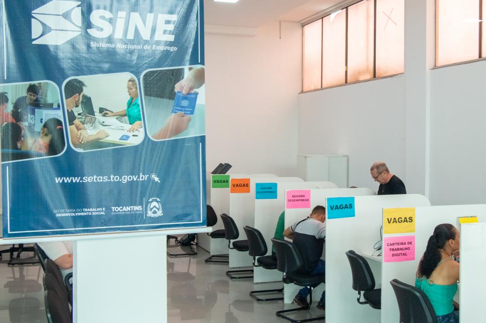 Sine oferece 842 vagas de empregos