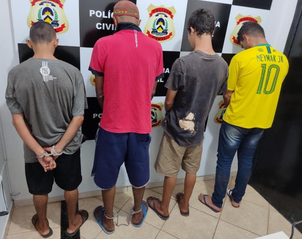 Polícia Civil prende quatro homens suspeitos de envolvimento em crimes de furtos e roubo Guaraí
