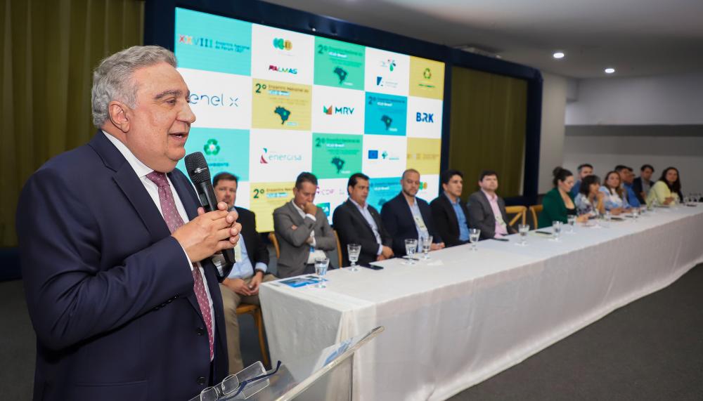 Laurez Moreira, prestigia evento nacional em Palmas que discute transição energética e meio ambiente