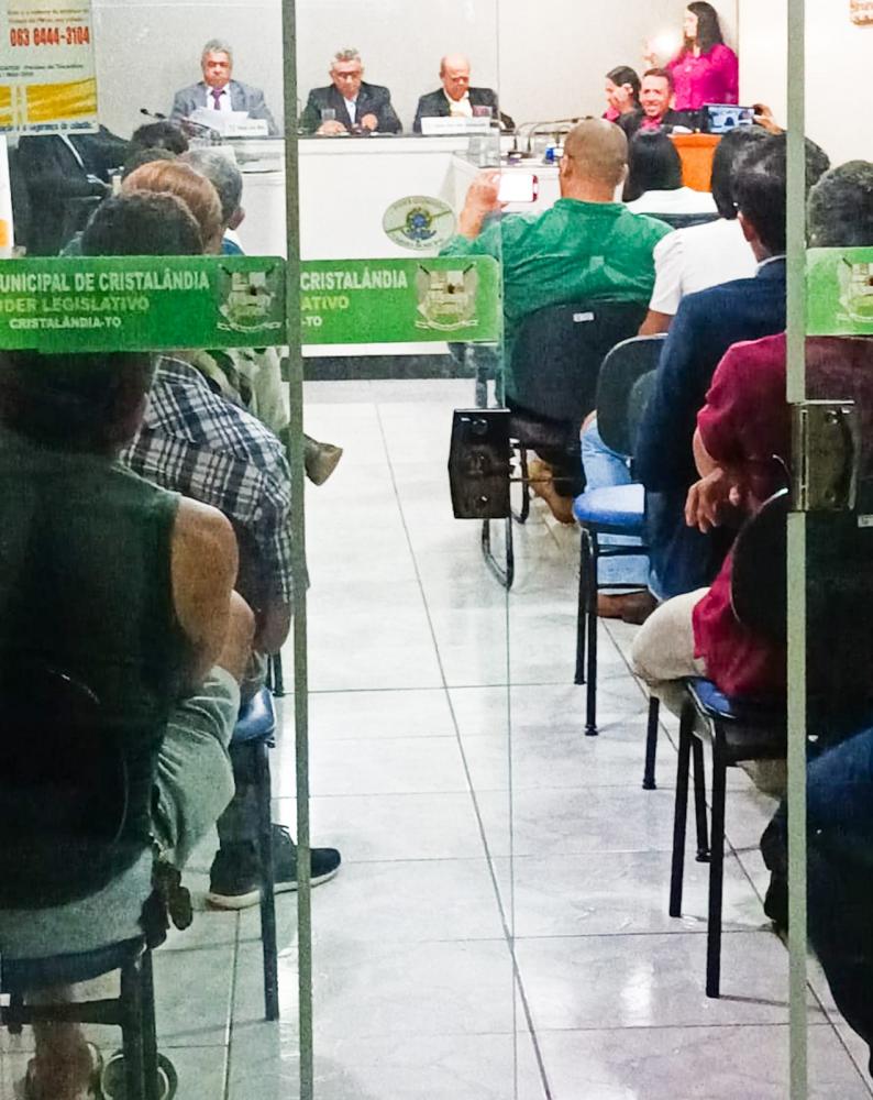 Contas do ex-prefeito de Cristalândia, Cleiton Cantuária são rejeitadas pela Câmara Municipal