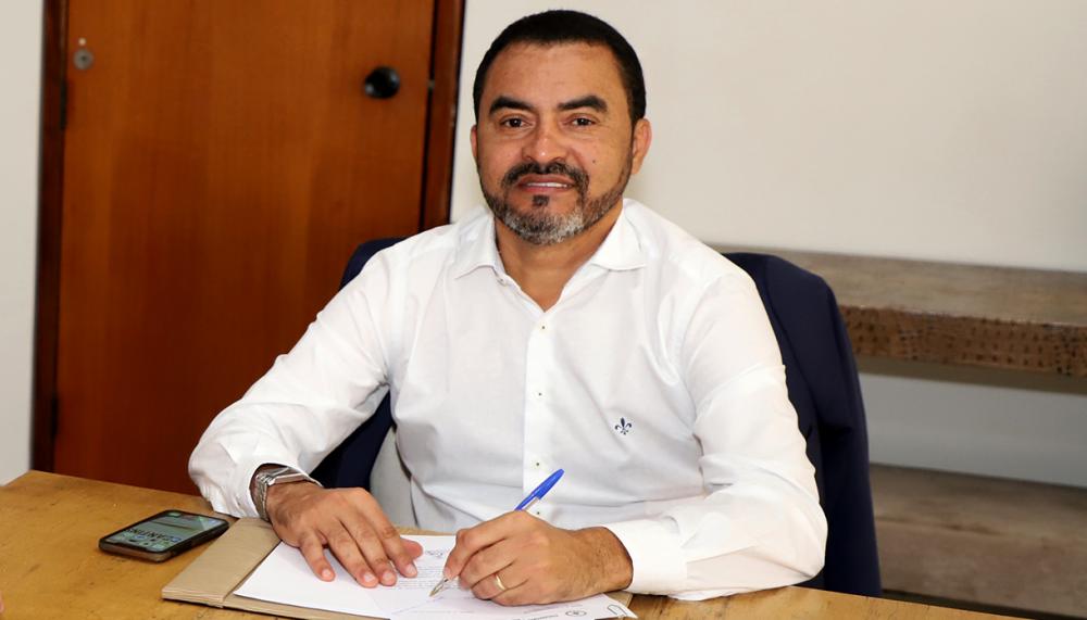 Governador Wanderlei Barbosa participa da solenidade de Passagem de Comando do 6º Batalhão de PMTO