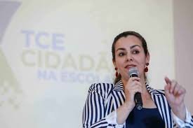 Prefeita Cinthia Ribeiro anuncia pagamento da primeira parcela do 13º para esta sexta-feira, 18