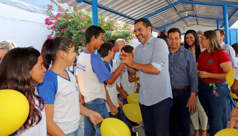 Governo do Tocantins entrega obras em duas escolas de Araguaína estimadas em quase R$ 4 milhões