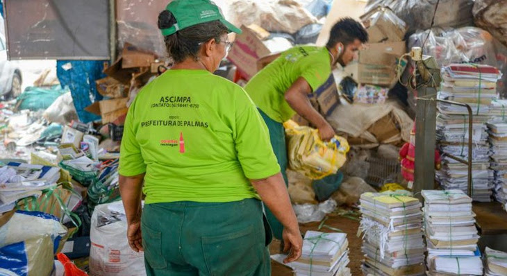 Programa Renova Palmas faz reuniões com catadores para debater sobre a dengue