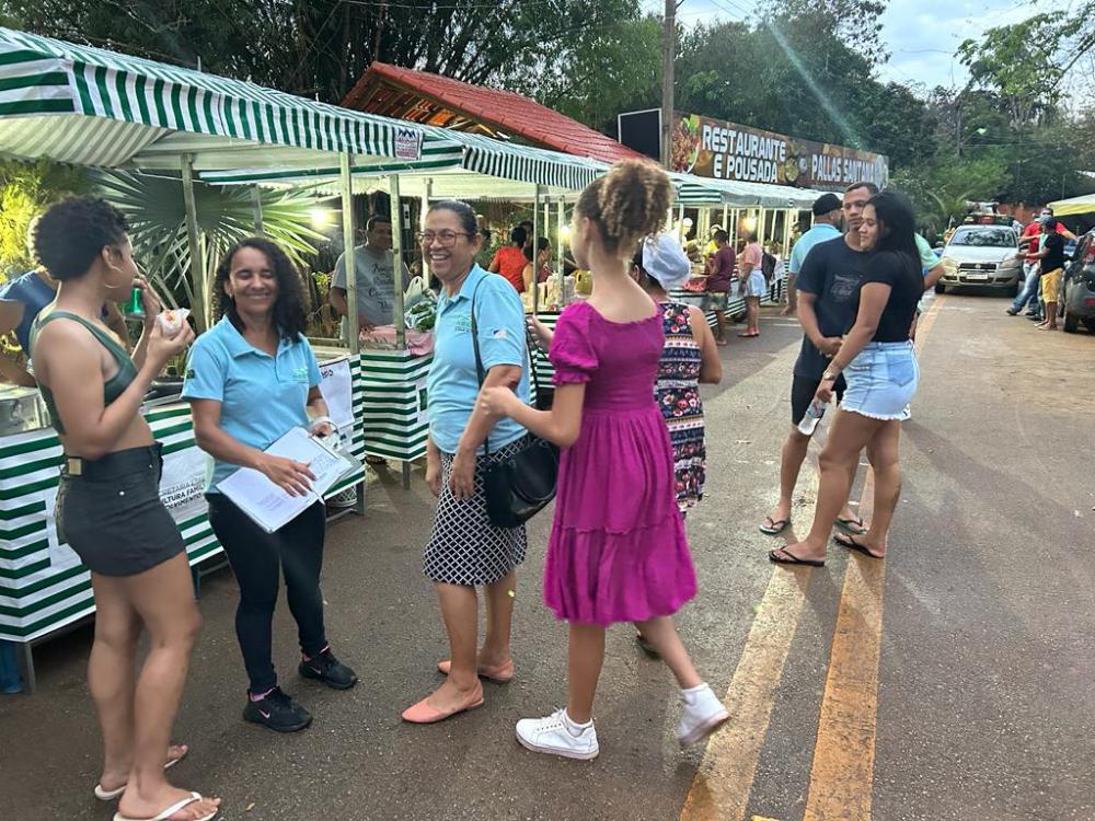 I Feira da Agricultura Familiar no rio Azuis em Aurora Tocantins atrai centenas de pessoas