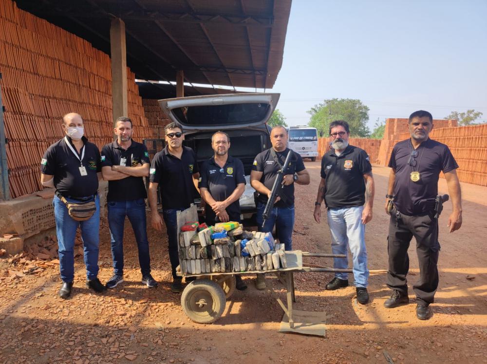 Em Guaraí, Polícia Civil incinera 94 quilos de pasta base de cocaína