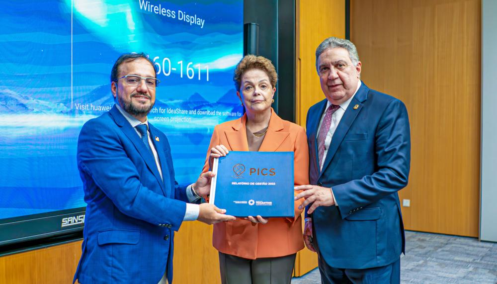 Em Xangai, vice-governador Laurez Moreira reúne-se com presidente do Banco do Brics para discutir projetos para o Tocantins