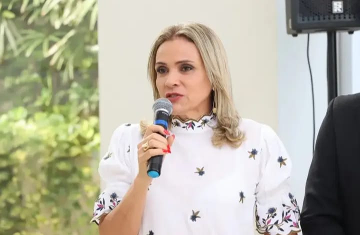 Vereadora Laudecy Coimbra denuncia descaso de Cinthia Ribeiro com as casas abrigo em Palmas