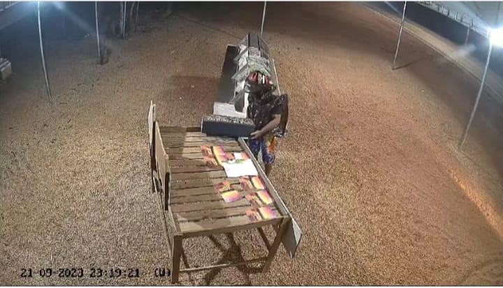 Homem furta cofre de Barraca da Confiança em Taquaruçu