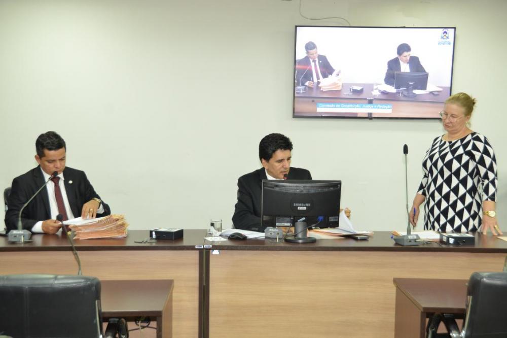 CCJ da Aleto aprova PEC sobre regiões metropolitanas