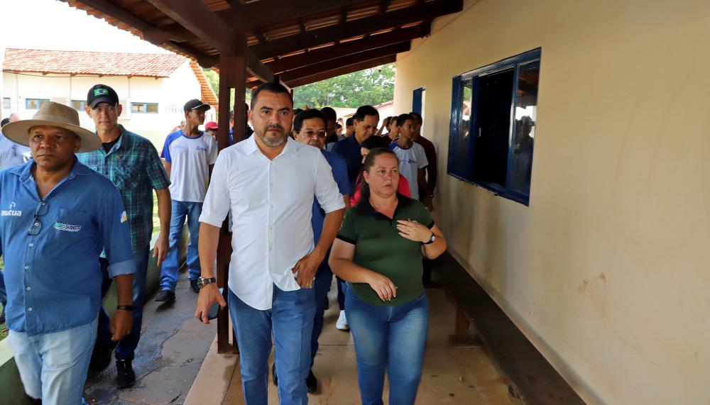 Governador Wanderlei Barbosa visita Colégio Agropecuário de Almas e projeta obras de melhorias na unidade 