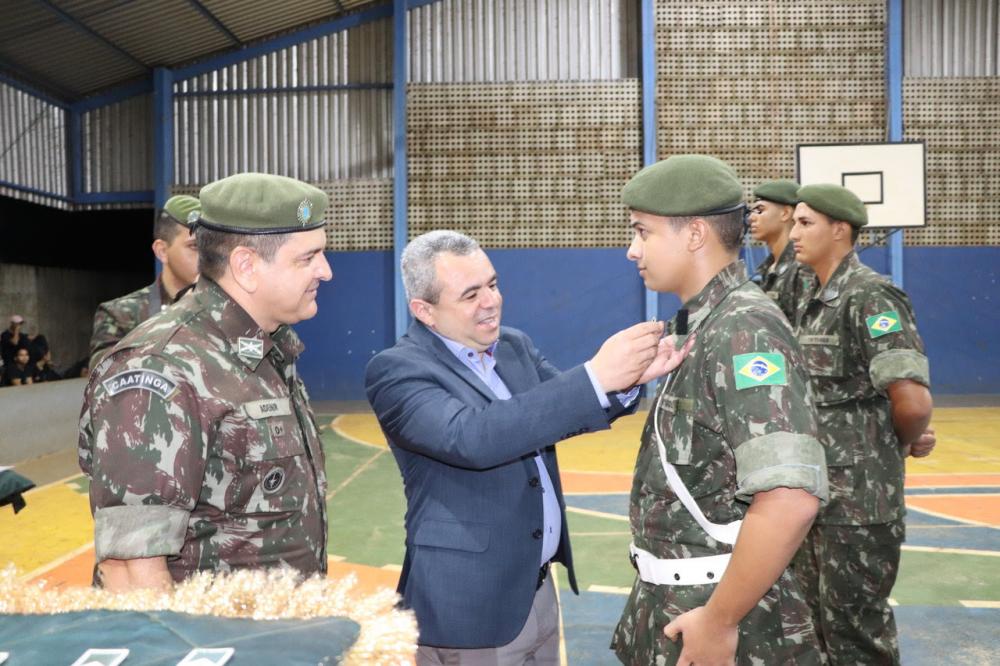 Solenidade Militar marca encerramento do ano de Instrução e Licenciamento da Turma de Atiradores de 2022 do Tiro de Guerra de Porto Nacional