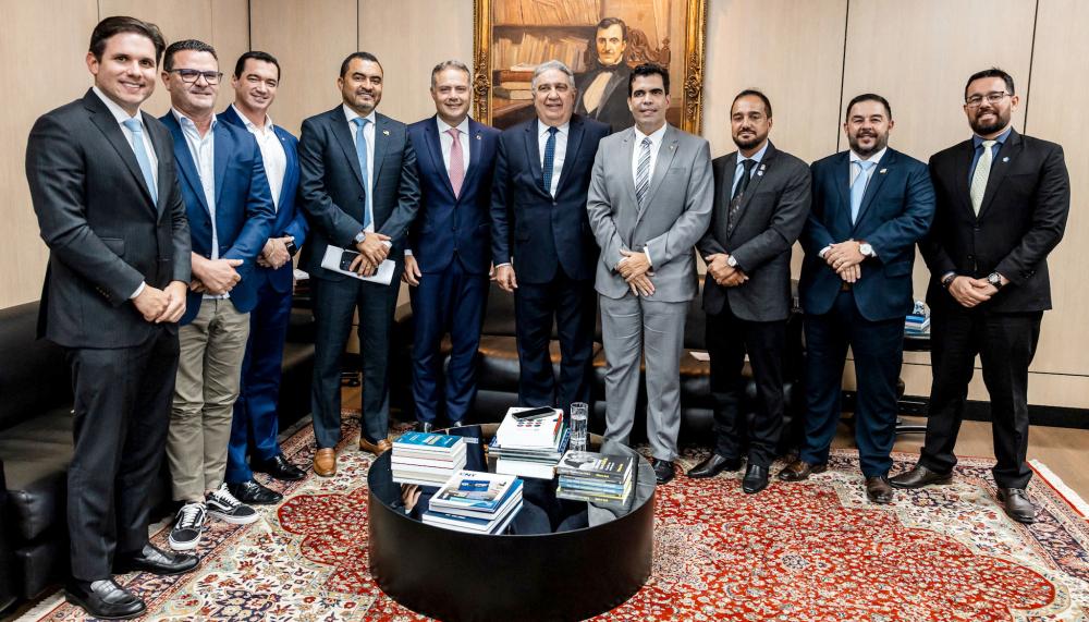 Governo do Tocantins fortalece relações com o Governo Federal e alcança resultados expressivos em 2023