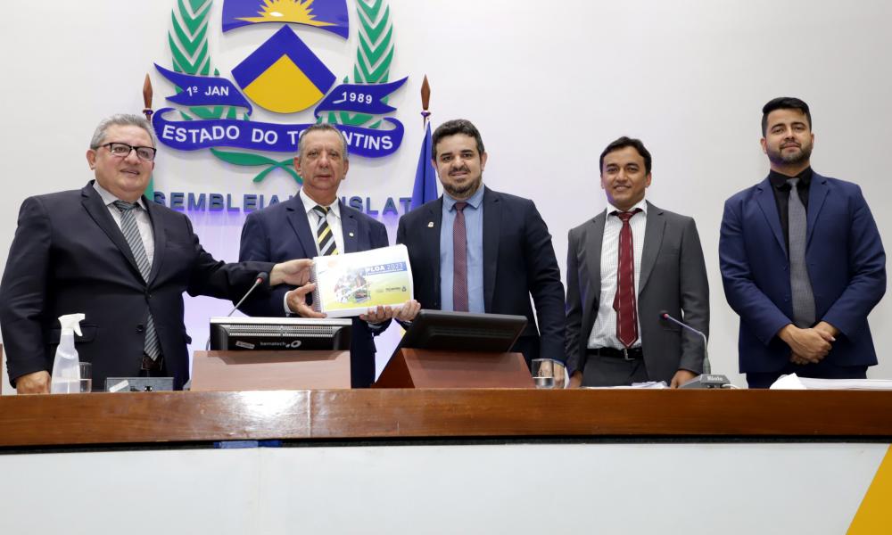 Governo do Tocantins protocola Revisão do PPA 2020-2023 e Orçamento 2023, com indicação de serviços ao cidadão e obras estruturantes para o Estado