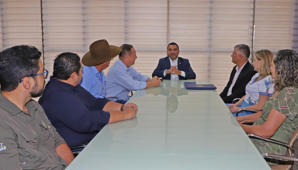 Governador Wanderlei Barbosa assina decreto com medidas emergenciais para atender produtores afetados pelo clima