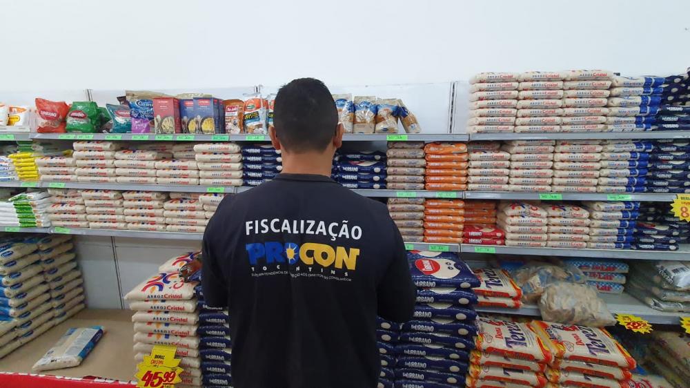Procon Tocantins encontra variação de até 166% nos preços de itens básicos da Cesta básica em Palmas