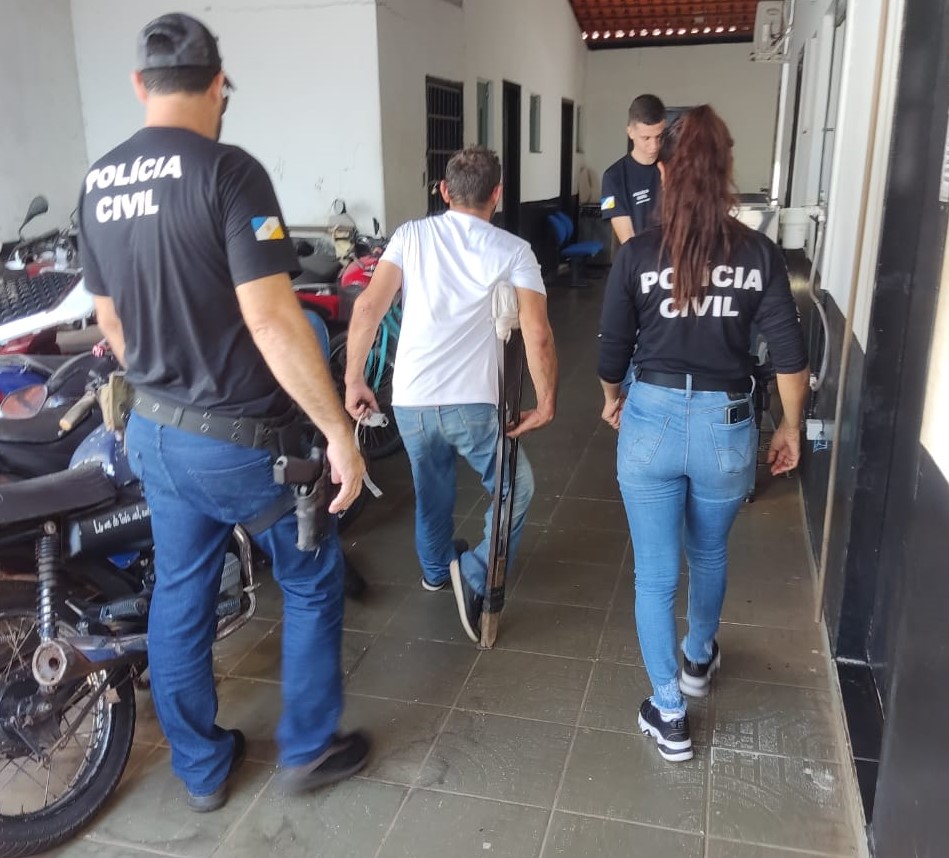 Polícia Civil prende servidor público condenado a mais de nove de prisão por estupro de vulnerável em Presidente Kennedy
