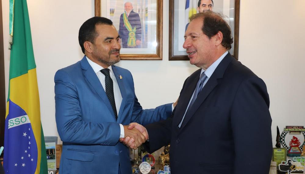 Governador Wanderlei Barbosa recebe visita do ministro do STJ e corregedor nacional de Justiça Luis Felipe Salomão