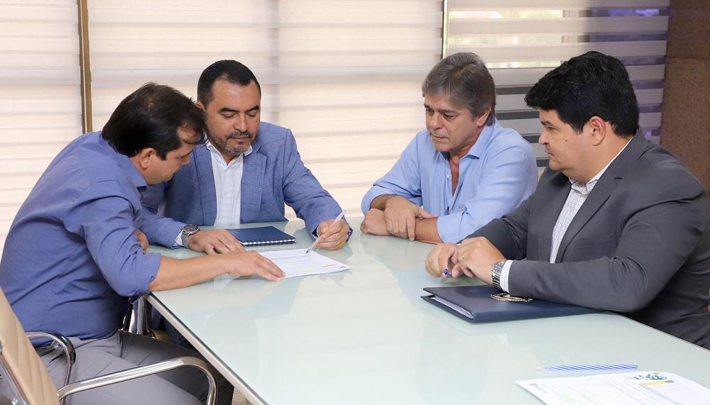 Governador Wanderlei Barbosa articula com os municípios ações de prevenção e combate à dengue