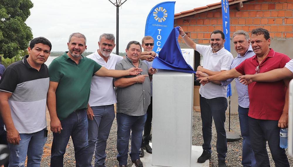 Wanderlei Barbosa celebra 33 anos de Esperantina inaugurando obras estruturais de R$ 17,7 milhões