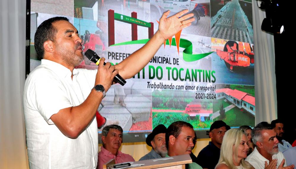 Em Buriti do Tocantins, governador Wanderlei Barbosa entrega obra de pavimentação asfáltica em 3 assentamentos que beneficiam 140 famílias