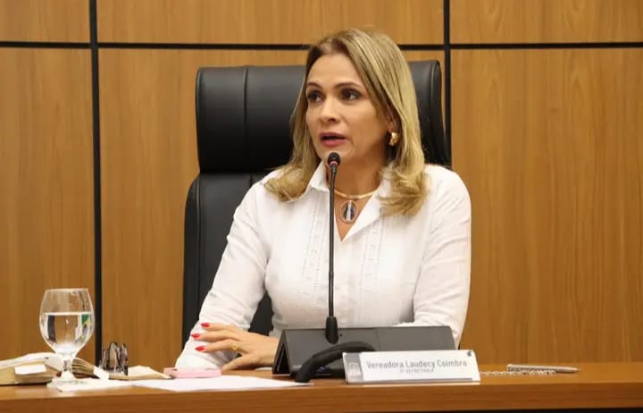 Laudecy Coimbra solicita que linhas de ônibus 470 e 471 retornem ao percurso anterior no Taquari