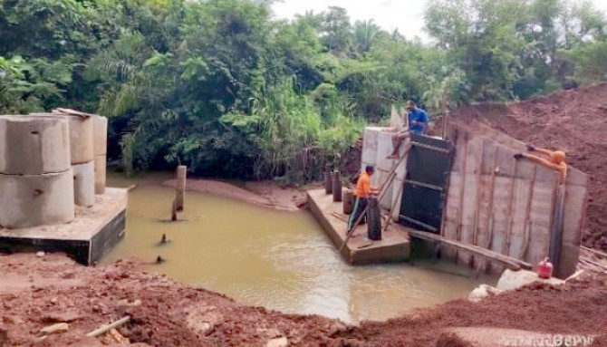 Governo do Tocantins realiza construção de ponte em trecho rodoviário na região do Bico do Papagaio