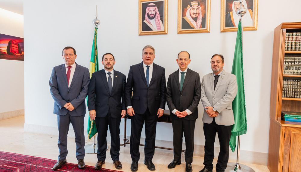 Governo do Tocantins busca parceira da Arábia Saudita para captação de investimentos na área da mineração