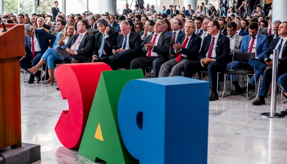 Governo do Tocantins agiliza recursos do Novo PAC para início de mais 70 obras na área de educação, saúde e infraestrutura inclusiva