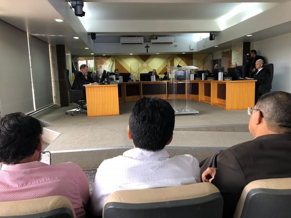 Por unanimidade, TRE-TO libera desfiliação do deputado Júnior Geo