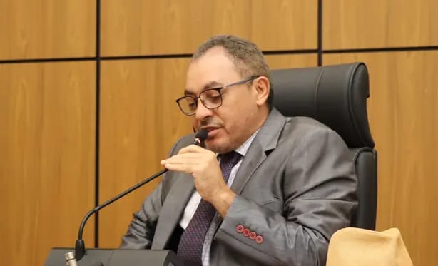 Vereador Marilon Barbosa apresenta mais cinco requerimentos na Câmara Municipal