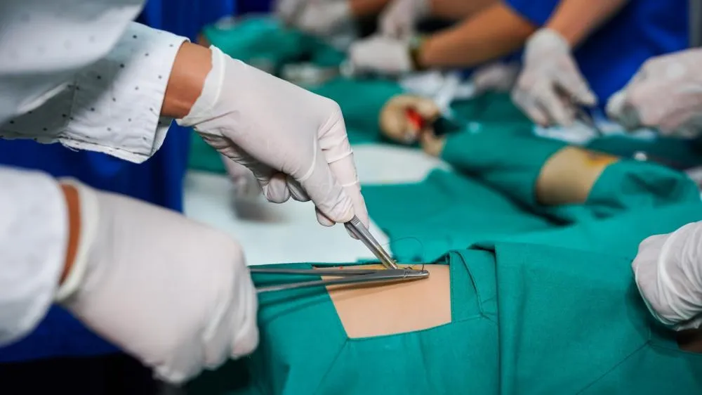 Coren-TO e UFT vão oferecer curso de sutura simples para profissionais de Enfermagem