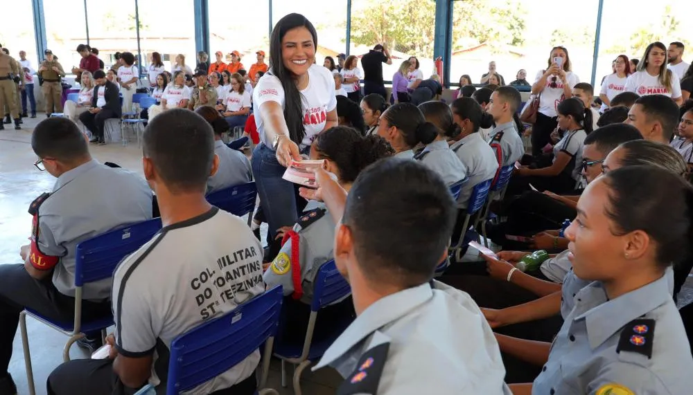 Primeira-dama Karynne Sotero lança projeto “Por todas as Marias” para combater a violência contra a mulher