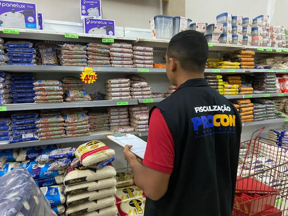 Procon Tocantins encontra variação de até 232,86% nos preços dos produtos da cesta básica em Palmas 
