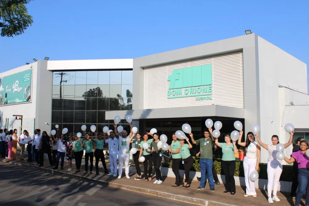 Mais de 800 pessoas se reuniram para “abraçar” o Hospital Dom Orione