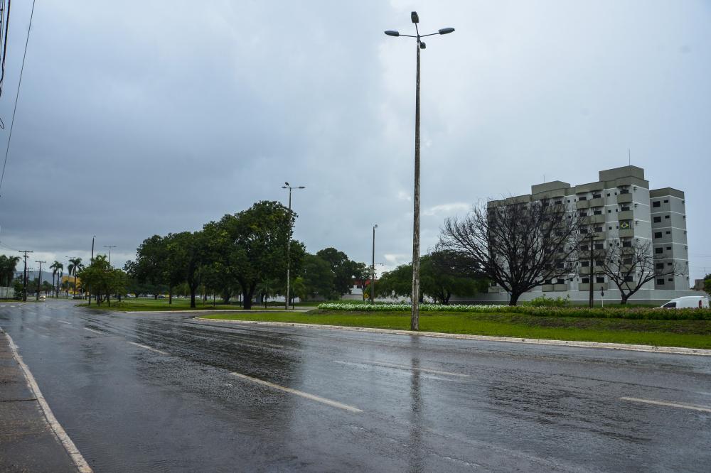 Defesa Civil divulga boletim de previsão do tempo para final de semana
