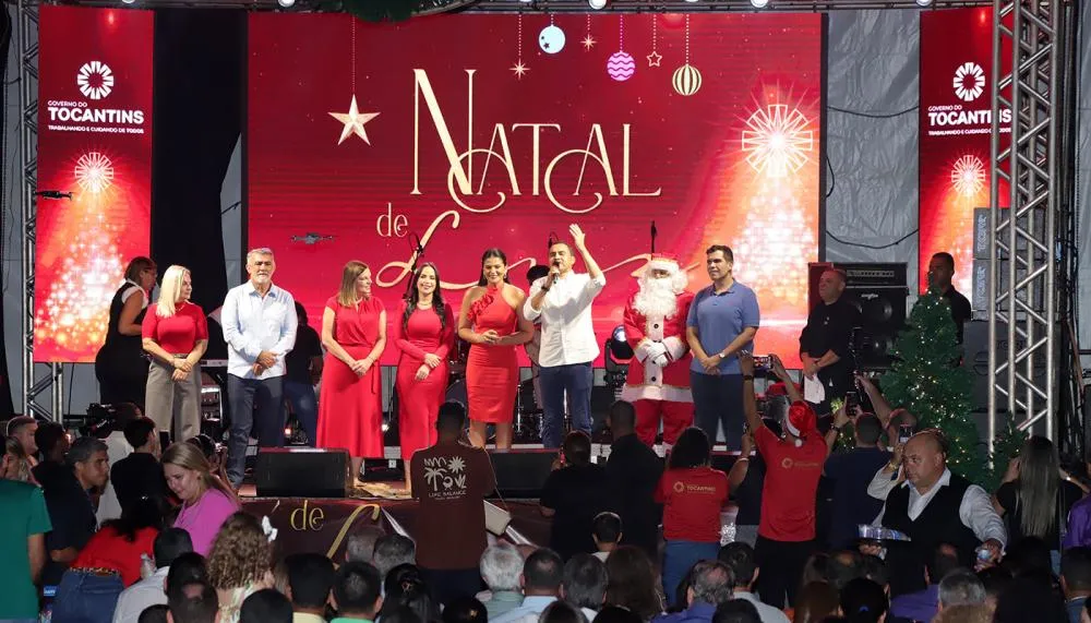 Governador Wanderlei Barbosa inaugura estrutura natalina da Praça do Girassóis e encanta o público palmense com o Natal de Luz