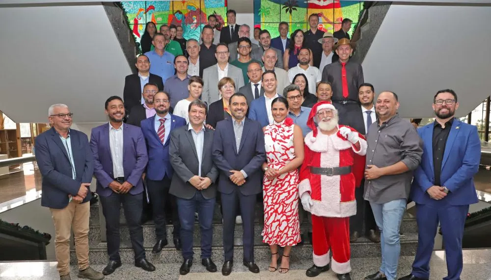 Governador Wanderlei Barbosa destina mais de R$ 1,9 milhão para fomentar campanha de Natal do comércio tocantinense