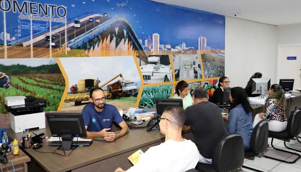 Governo do Tocantins amplia benefício a servidores estaduais e liberação de crédito aos empreendedores em 2024