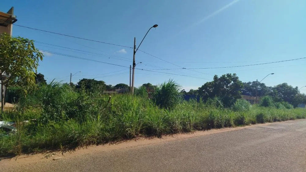 Vereador Thiago Borges solicita roçagem e reparos na iluminação da região Sul de Palmas