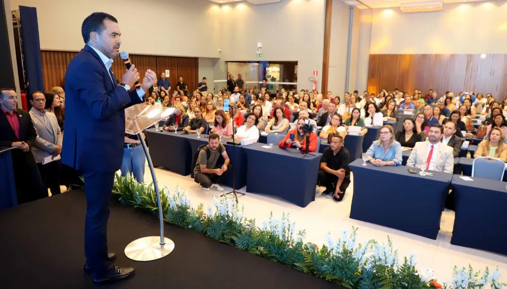 Governador Wanderlei Barbosa anuncia entrega de câmpus da Unitins e reforça compromisso com educação em encontro com secretários municipais