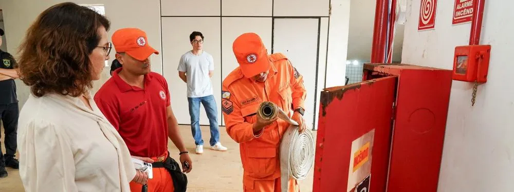 MPTO coordena vistoria no Centro Empresarial Wilson Vaz, em Palmas, e delibera providências para apurar irregularidades