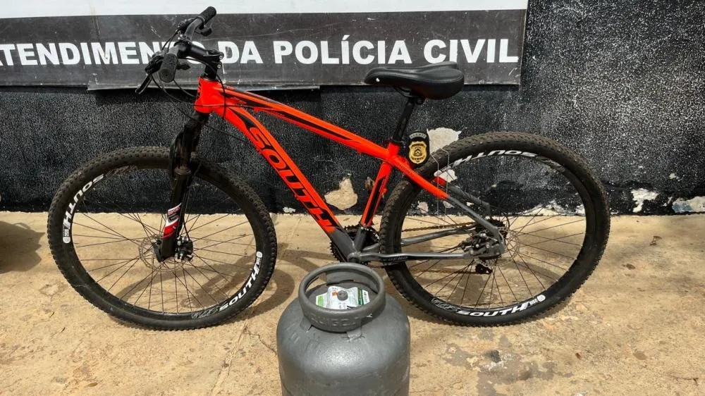 Polícia Civil age rápido e recupera bicicleta e botijão de gás furtados de casa no Jardim Laila 